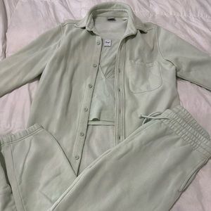 3 Piece TNA COZY Aritizia Set! 🫶🏻